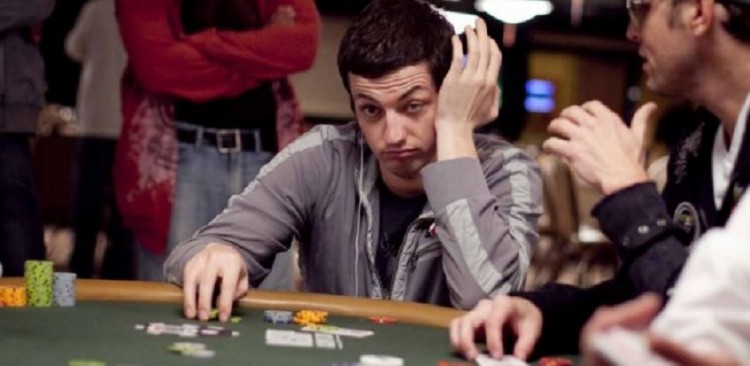 poker-downsize-face-slider
